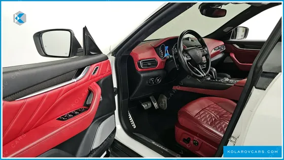 MASERATI LEVANTE 3.8 GTS AWD