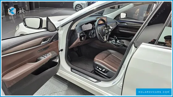 BMW GRAN TURISMO (GT) 630I XDRIVE LUXURY