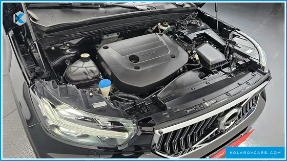 VOLVO XC40 B4 INSCRIPTION