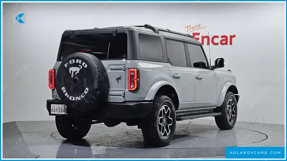 FORD BRONCO 2.7 OUTER BANKS