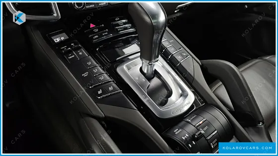 PORSCHE CAYENNE 3.0 DIESEL PLATIUM EDITION