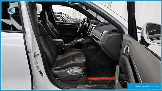 PORSCHE CAYENNE 3.0 DIESEL PLATIUM EDITION