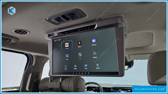 KIA CARNIVAL GASOLINE 9-SEATER SIGNATURE