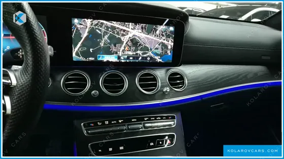 MERCEDES E-CLASS E220D 4MATIC AMG LINE
