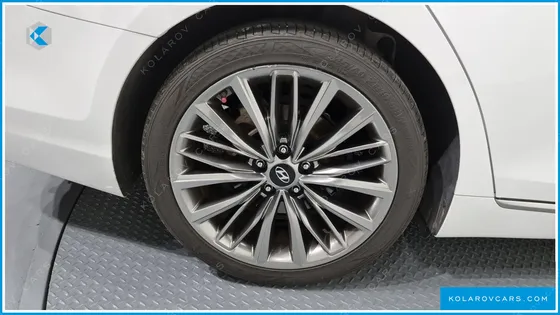 HYUNDAI GRANDEUR 3.0 EXCLUSIVE