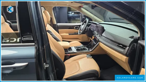 KIA CARNIVAL 9-SEATER SIGNATURE