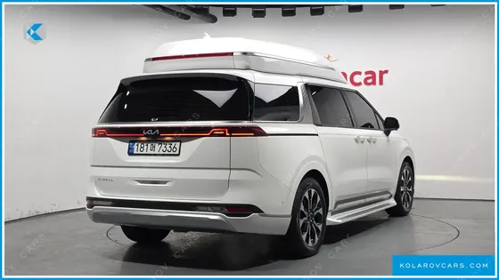 KIA CARNIVAL GASOLINE 7-SEATER HI-LIMOUSINE