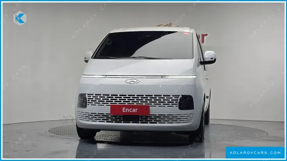 HYUNDAI STARIA CARGO 5-SEATER