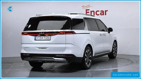 KIA CARNIVAL GASOLINE 7-SEATER SIGNATURE