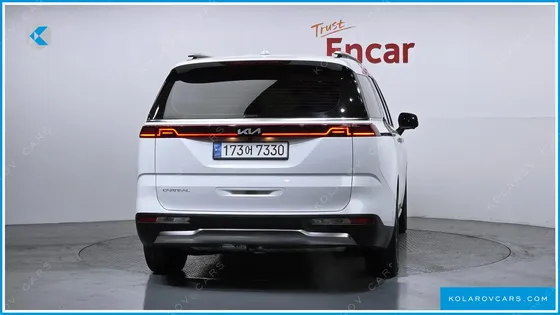 KIA CARNIVAL GASOLINE 7-SEATER SIGNATURE