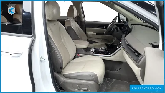 KIA CARNIVAL GASOLINE 7-SEATER SIGNATURE
