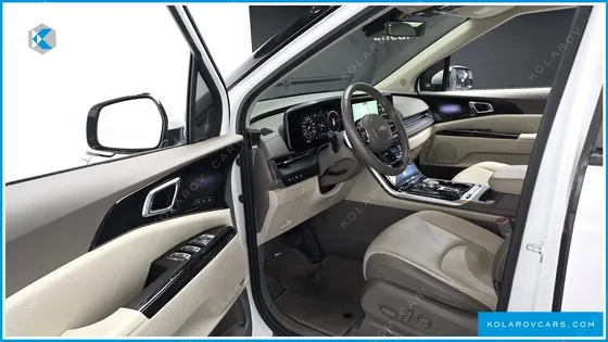 KIA CARNIVAL GASOLINE 7-SEATER SIGNATURE