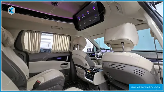 KIA CARNIVAL GASOLINE 9-SEATER HI-LIMOUSINE