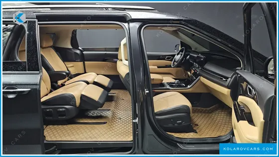 KIA CARNIVAL 7-SEATER SIGNATURE