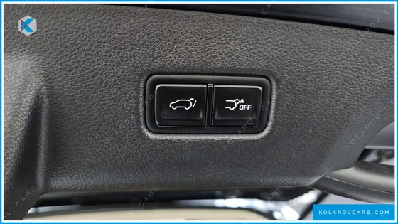 KIA CARNIVAL 7-SEATER SIGNATURE