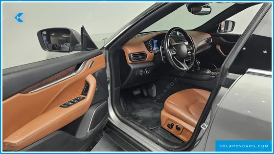 MASERATI LEVANTE 3.0 AWD PREMIUM