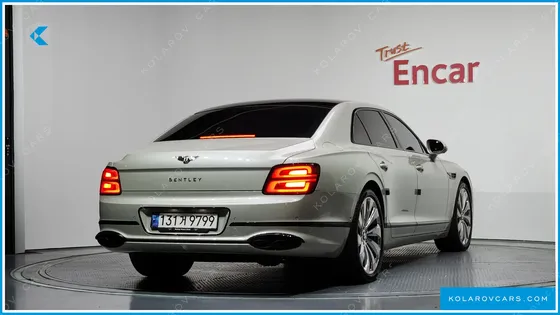 BENTLEY FLYING SPUR 4.0