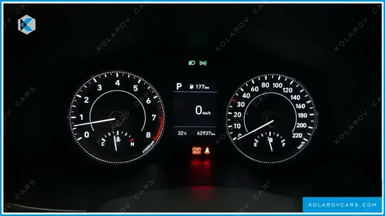 HYUNDAI VENUE 1.6 MODERN