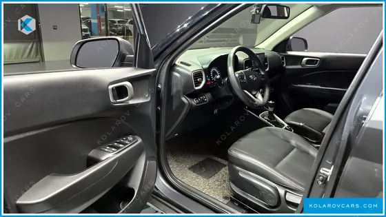 HYUNDAI VENUE 1.6 MODERN