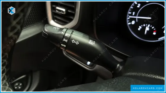 HYUNDAI VENUE 1.6 MODERN
