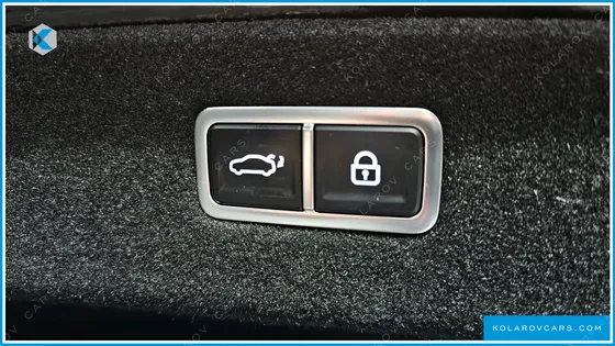 GENESIS G90 GASOLINE 3.5 TURBO AWD