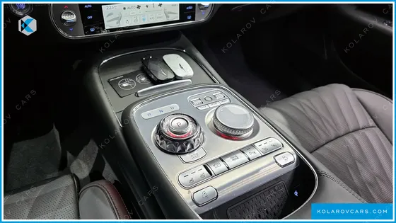 GENESIS G90 GASOLINE 3.5 TURBO AWD