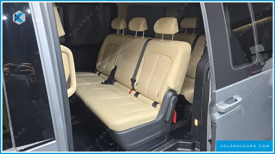 HYUNDAI STARIA 4WD TOURER 9-SEATER