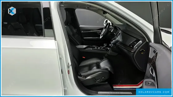 VOLVO XC90 D5 MOMENTUM