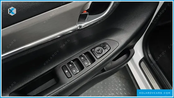 HYUNDAI GRANDEUR 3.0 LPI RENT CAR