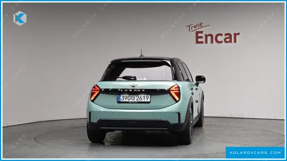 MINI COOPER 5DOOR ESSENTIAL