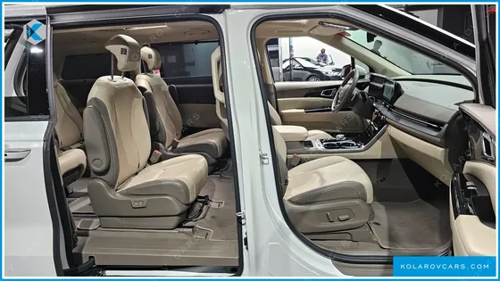 KIA CARNIVAL 9-SEATER SIGNATURE