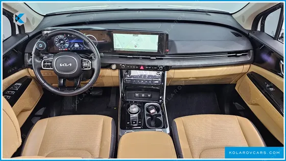 KIA CARNIVAL GASOLINE 9-SEATER SIGNATURE