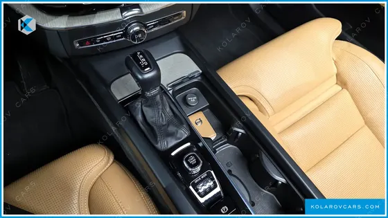 VOLVO XC60 T6 INSCRIPTION