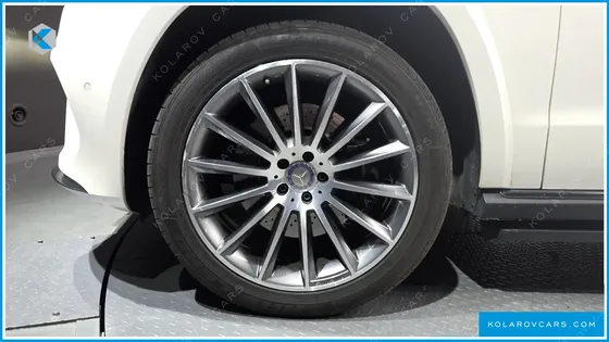 MERCEDES GLS-CLASS GLS500 4MATIC