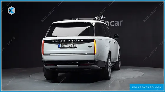 LAND ROVER RANGE ROVER P530 AUTOBIOGRAPHY