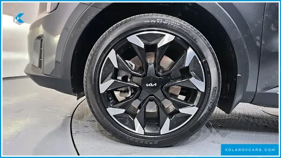 KIA SORENTO GASOLINE 2.5T 2WD
