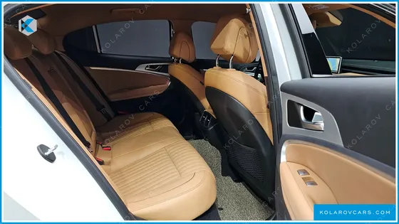 GENESIS G70 GASOLINE 2.0T 2WD