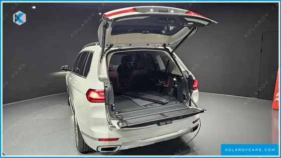 BMW X7 XDRIVE 30D DESIGN PURE EXCELLENT 6-SEATER