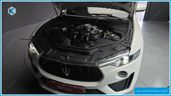 MASERATI LEVANTE 3.8 GTS AWD