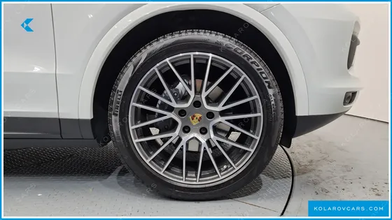 PORSCHE CAYENNE 3.0