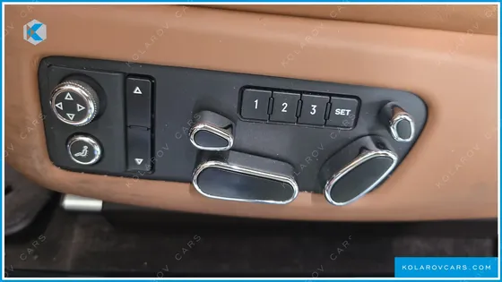 BENTLEY FLYING SPUR 4.0