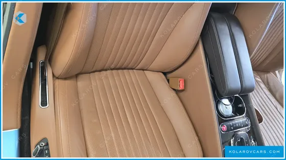 BENTLEY FLYING SPUR 4.0