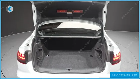 AUDI A4 40 TFSI PREMIUM