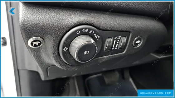 CHRYSLER 200 2.4 C