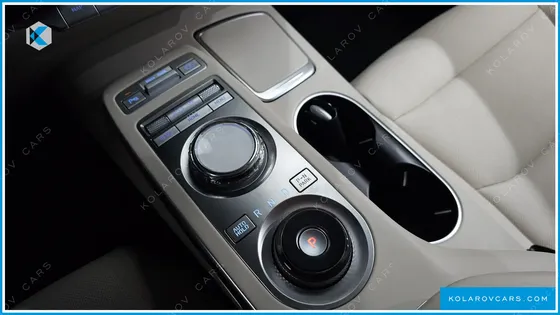 GENESIS GV70 2.5T GASOLINE 2WD