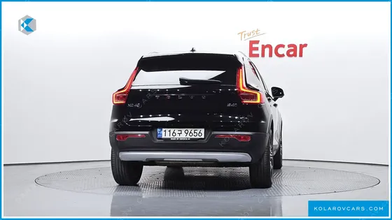 VOLVO XC40 B4 INSCRIPTION