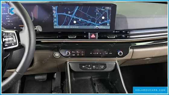 KIA CARNIVAL 9-SEATER SIGNATURE