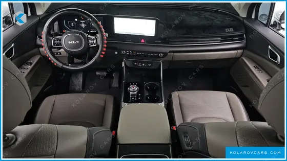KIA CARNIVAL 7-SEATER NOBLESSE