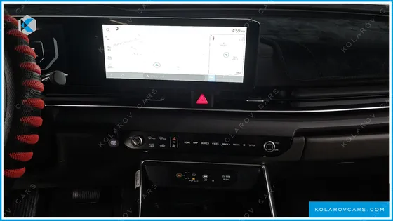 KIA CARNIVAL 7-SEATER NOBLESSE