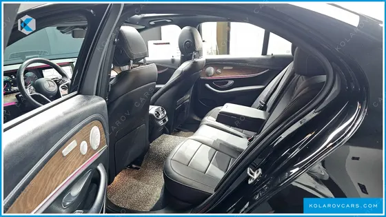 MERCEDES E-CLASS E300E 4MATIC EXCLUSIVE